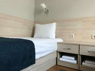Гостиница New City Inn Москва Двухместный номер с 2 отдельными кроватями-3